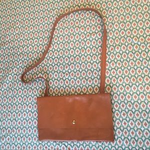 Leather crossbody purse camel boutique